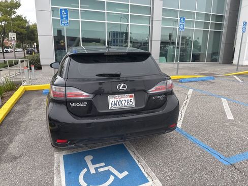 Used 2012 Lexus CT 200h Premium image 6
