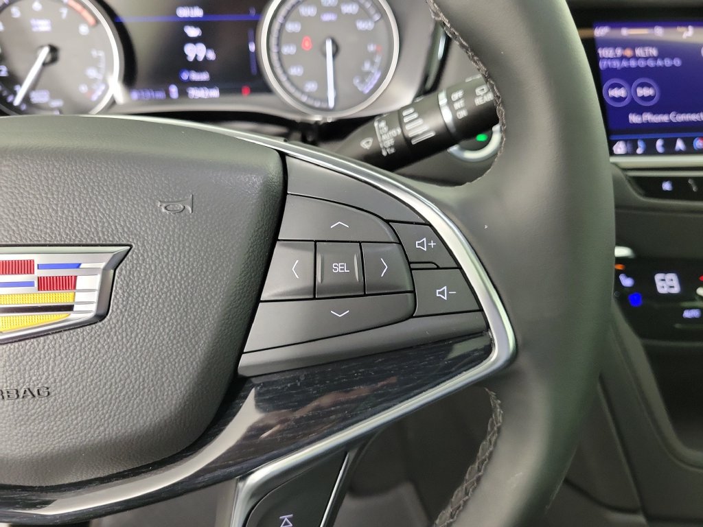Used 2026 Cadillac XT5 Premium Luxury w/ Driver Assist Package FWD image 22