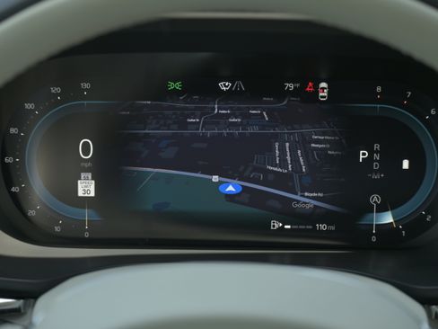 Used 2024 Volvo XC60 B5 Plus w/ Protection Package Premier image 20