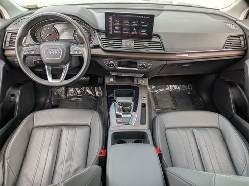 Used 2022 Audi Q5 2.0T Premium w/ Convenience Package image 7