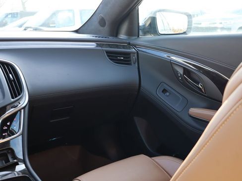 Used 2016 Buick LaCrosse Sport Touring image 42