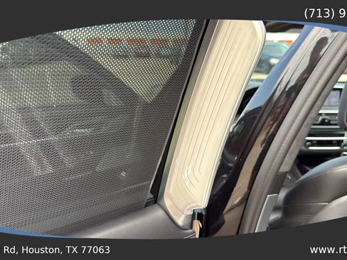 Used 2016 BMW 750i xDrive image 32