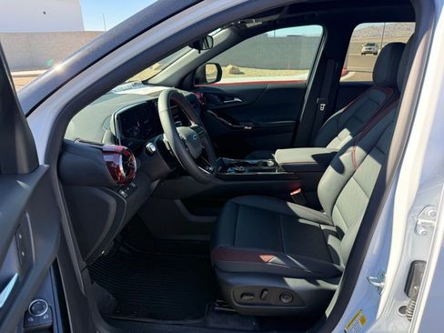 New 2026 Chevrolet Equinox RS image 11