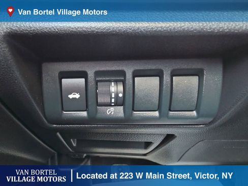 Used 2021 Subaru Legacy Limited AWD/4WD image 19