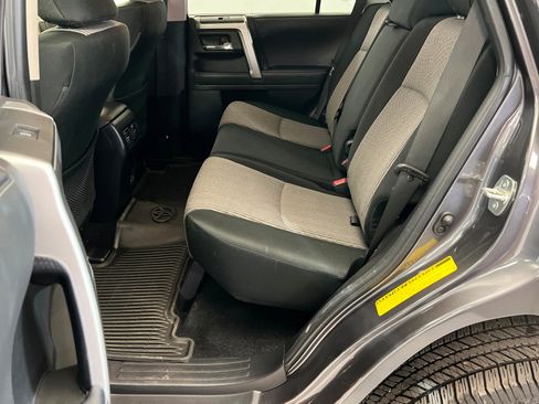 Used 2023 Toyota 4Runner SR5 AWD/4WD image 22