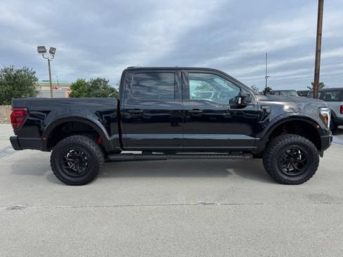 Used 2025 Ford F150 Lariat w/ Equipment Group 502A High AWD/4WD image 7