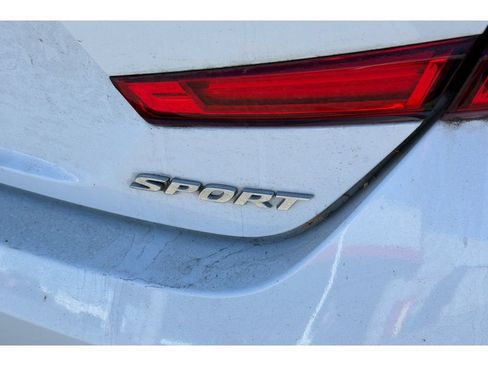 Used 2019 Honda Accord Sport image 7