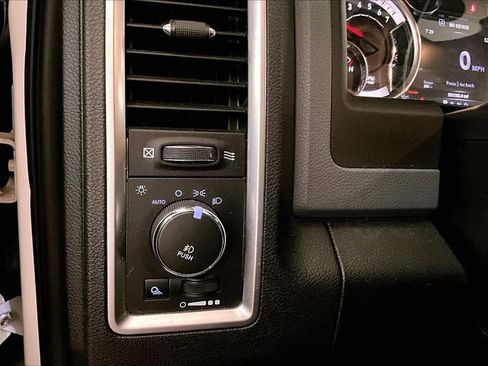 Used 2014 RAM 1500 Big Horn AWD/4WD image 31