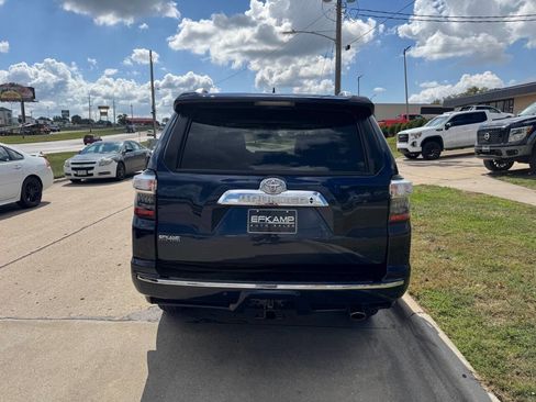 Used 2017 Toyota 4Runner Limited image 4