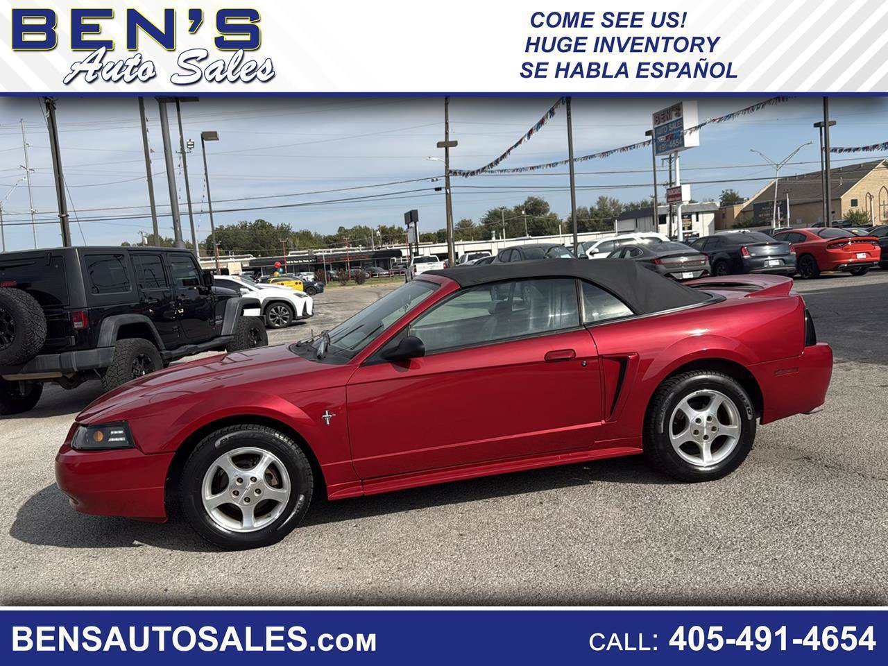 Used 2000 Ford Mustang Convertible RWD image 1