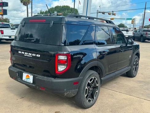 Used 2023 Ford Bronco Sport Outer Banks AWD/4WD image 6