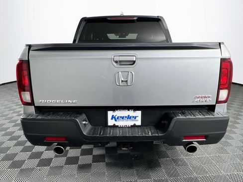 Used 2023 Honda Ridgeline Sport image 5