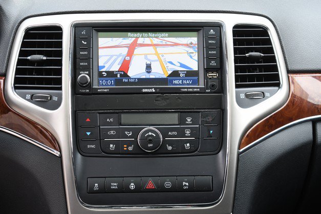 Used 2012 Jeep Grand Cherokee Limited w/ Luxury Group II AWD/4WD image 21