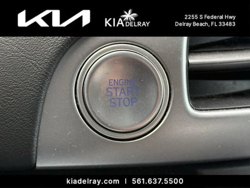 Used 2023 Hyundai Palisade Limited FWD image 33