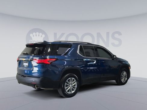 Used 2023 Chevrolet Traverse LT FWD image 11