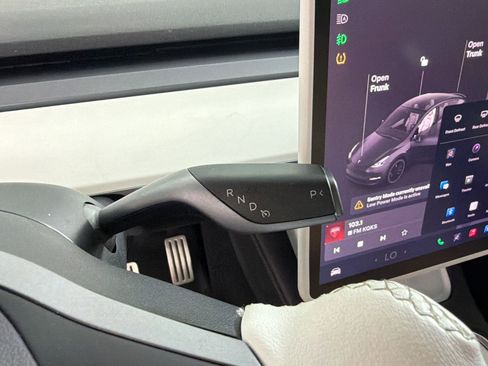Used 2021 Tesla Model Y Performance AWD/4WD image 19