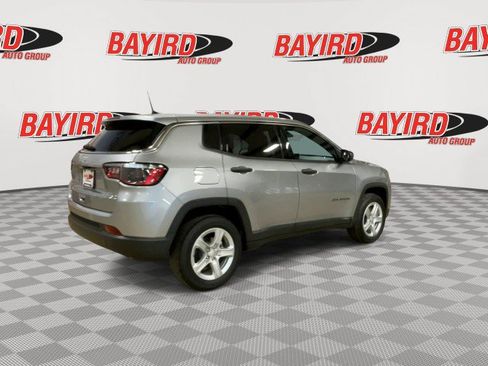Used 2023 Jeep Compass Sport AWD/4WD image 8