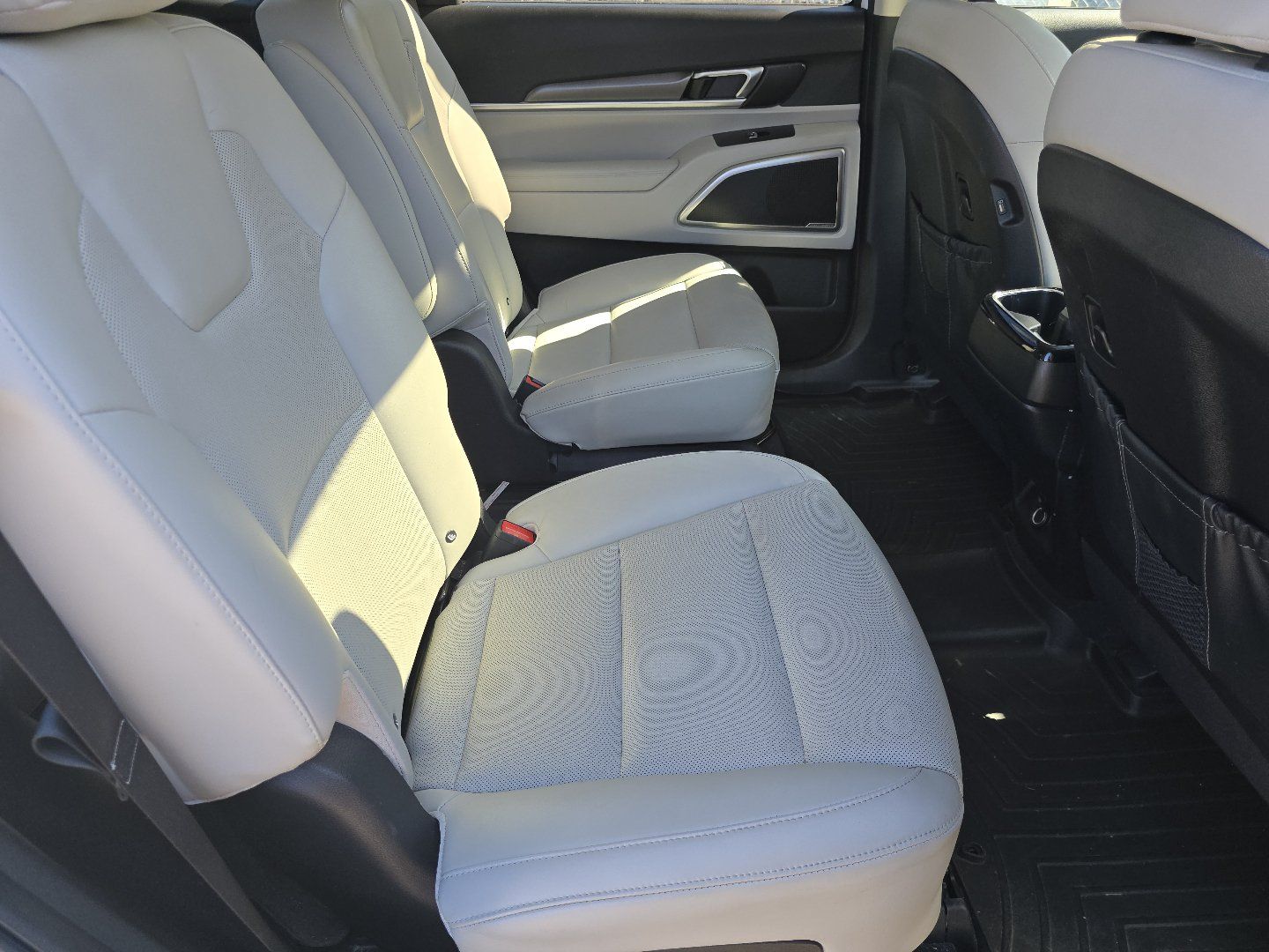 Used 2022 Kia Telluride S AWD/4WD image 20