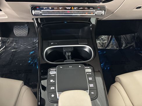 Used 2023 Mercedes-Benz CLA 250 image 26