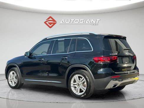 Used 2023 Mercedes-Benz GLB 250 GLB 250 w/ Premium Package image 8