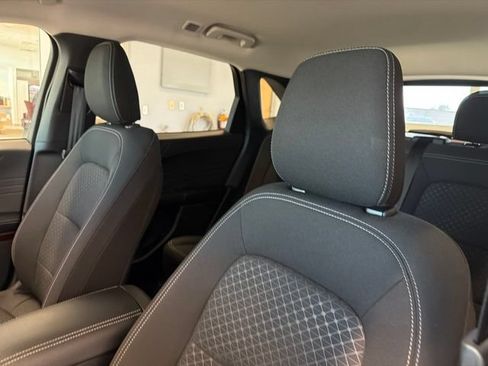 Used 2024 Ford Escape Active AWD/4WD image 11