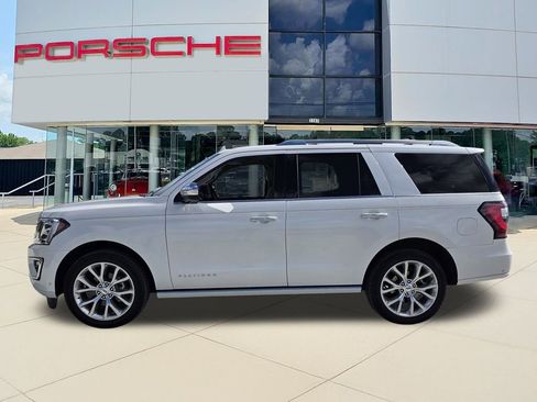 Used 2019 Ford Expedition Platinum image 4