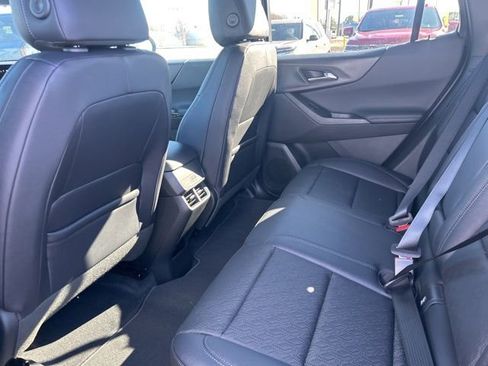 New 2026 Chevrolet Equinox LT w/ Convenience Package II image 29