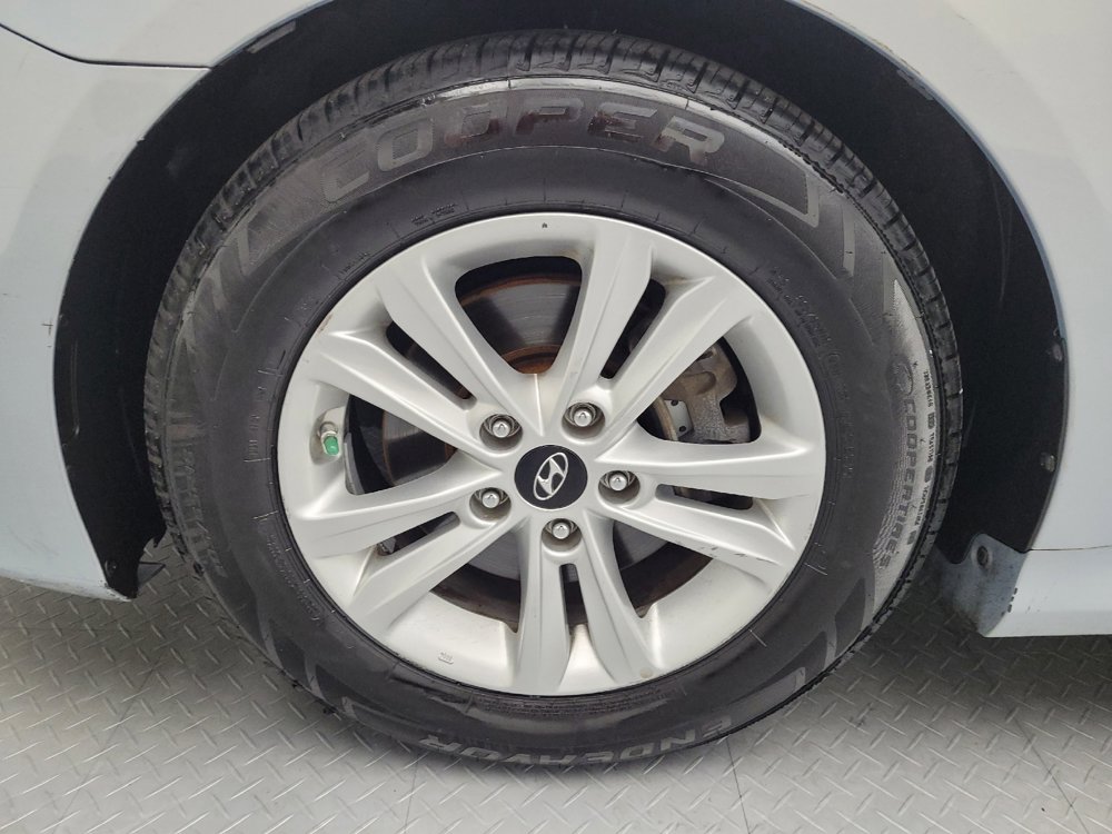 Used 2014 Hyundai Sonata GLS w/ Popular Equipment Group 2 FWD image 31