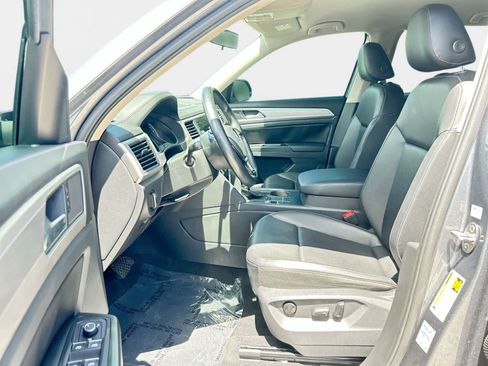 Used 2019 Volkswagen Atlas SE w/ Towing Package FWD image 11