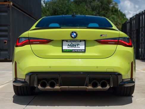 Used 2021 BMW M4 Coupe w/ Executive Package RWD image 11