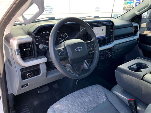Used 2024 Ford F250 XLT image 14