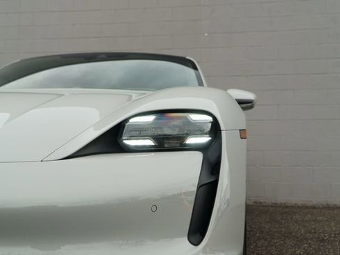 Certified 2022 Porsche Taycan Turbo S image 11