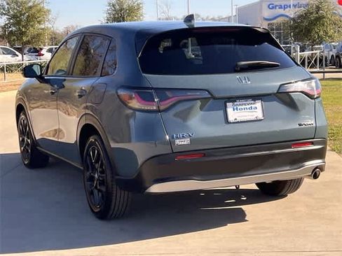 Used 2024 Honda HR-V Sport image 5