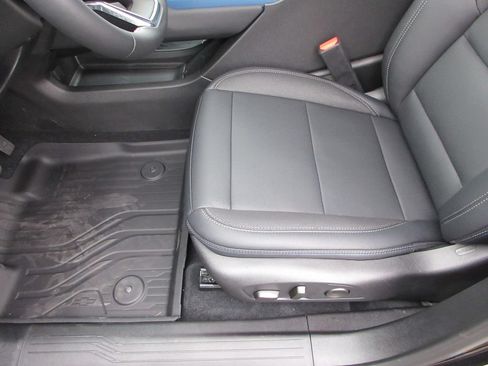 New 2026 Chevrolet Equinox EV LT AWD/4WD image 20