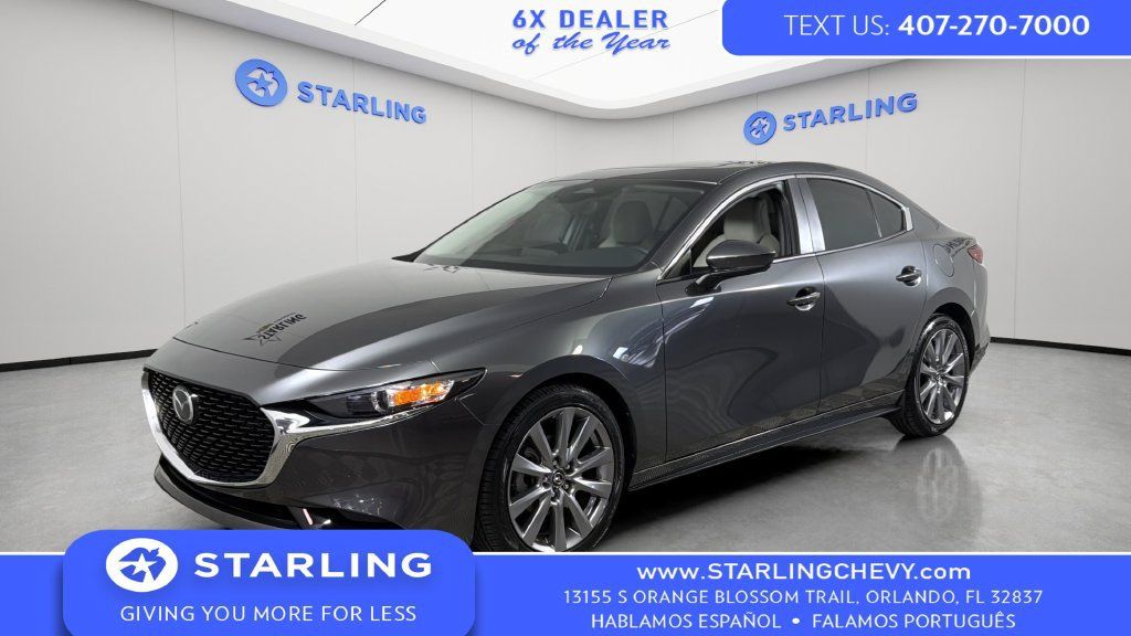 Used 2024 MAZDA MAZDA3 s FWD image 1