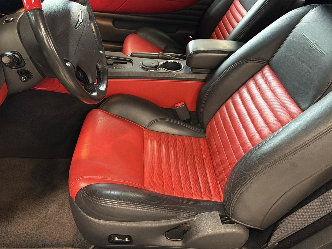 Used 2002 Ford Thunderbird RWD image 14