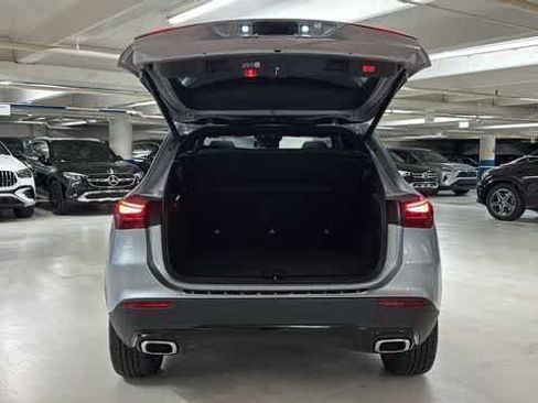 Used 2026 Mercedes-Benz GLA 250 4MATIC image 7