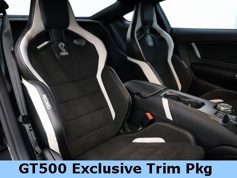 Used 2022 Ford Mustang Shelby GT500 w/ Carbon Fiber Track Pack image 18