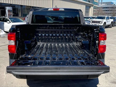 Used 2022 Ford Maverick XL image 31