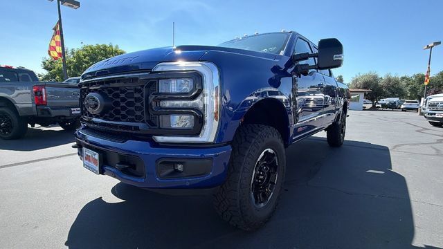 New 2026 Ford F350 Lariat w/ Tremor Off-Road Package AWD/4WD image 9