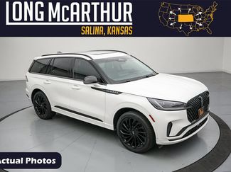 Used 2025 Lincoln Aviator Reserve w/ Equipment Group 201A AWD/4WD video 1