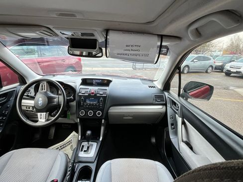 Used 2014 Subaru Forester 2.5i Premium w/ Popular Package #2 image 17