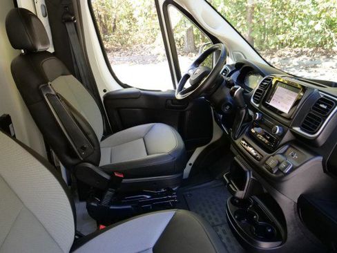 Used 2024 RAM ProMaster 3500 w/ Quick Order Package 22G SLT image 47