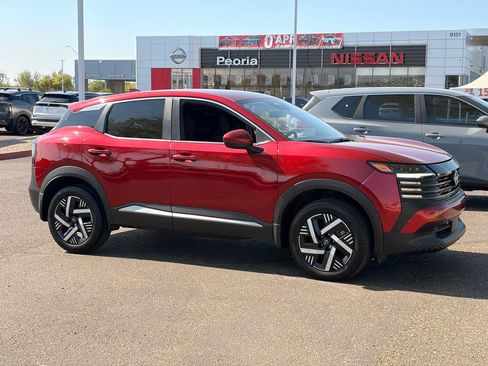 Used 2025 Nissan Kicks SV FWD image 6