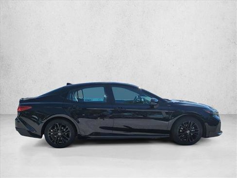 New 2026 Toyota Camry SE image 4