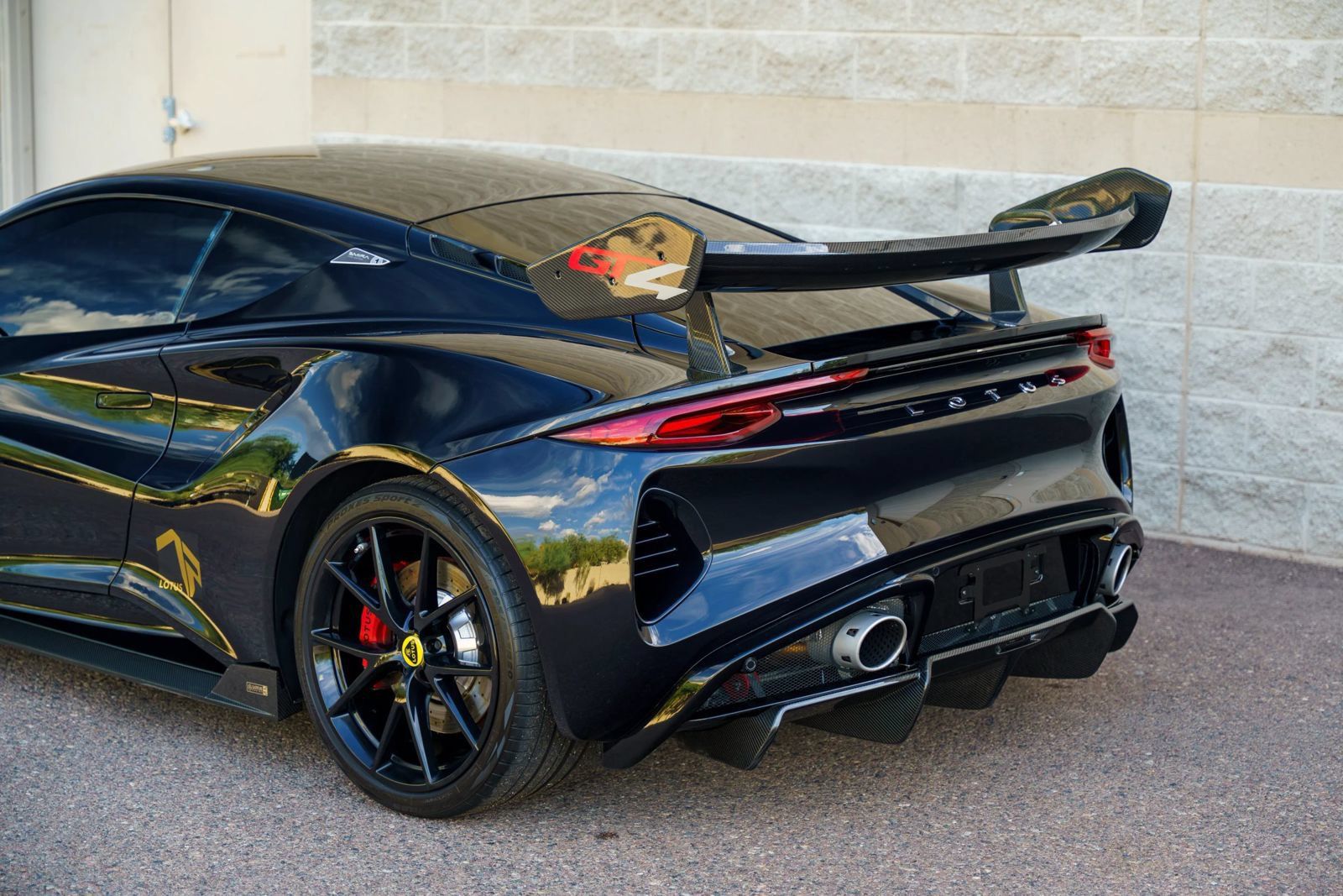 Used 2024 Lotus Emira First Edition RWD image 29