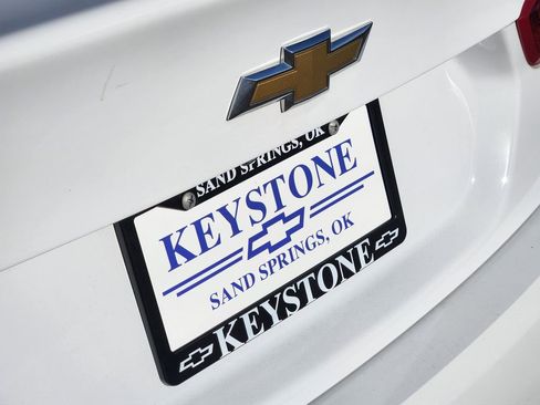 Used 2022 Chevrolet Malibu LS image 11