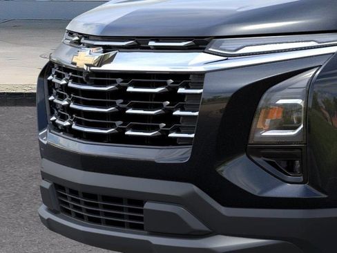 New 2026 Chevrolet Equinox LT w/ Safety and Technology Package FWD image 13