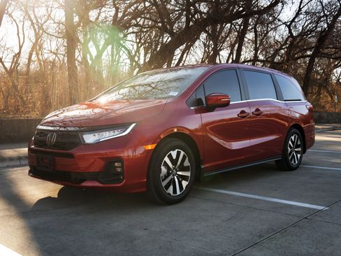 Used 2026 Honda Odyssey EX-L image 5