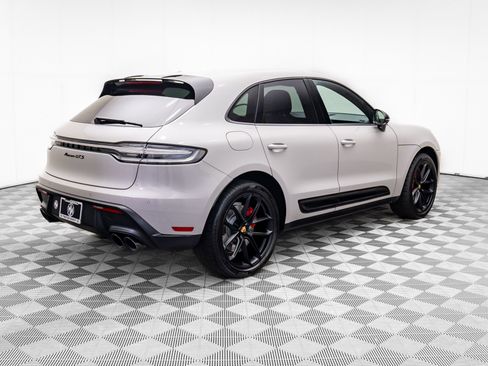 Certified 2024 Porsche Macan GTS image 8